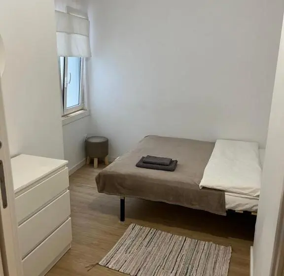 اتاق استاندارد یک تخته با سرویس بهداشتی مشترک, Hola Hostel Alicante