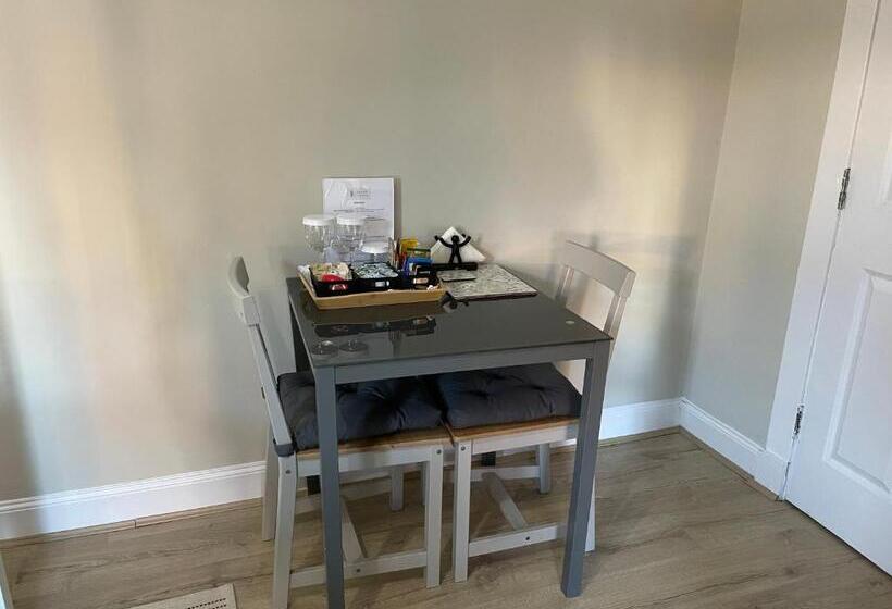 غرفة ديلوكس سرير كينج, Peacock Guest House