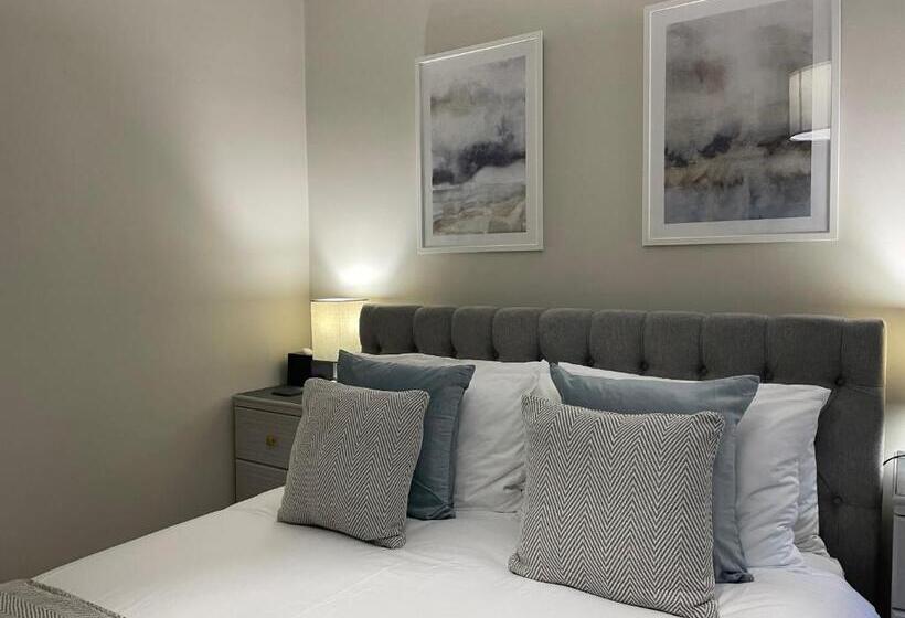 غرفة ديلوكس, Peacock Guest House