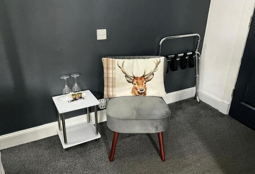 Номер Deluxe Кровать Кинг, Peacock Guest House