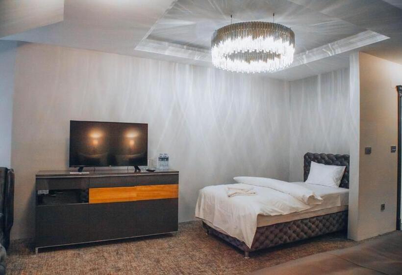 اتاق لوکس سه تخته, S Club Resort Hotel Aqua Park And Spa