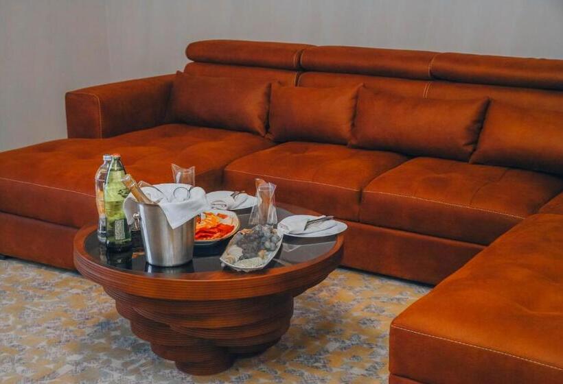 سوئیت پرزیدنت, S Club Resort Hotel Aqua Park And Spa