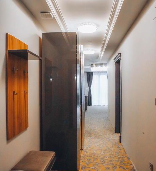 سوئیت پرزیدنت, S Club Resort Hotel Aqua Park And Spa