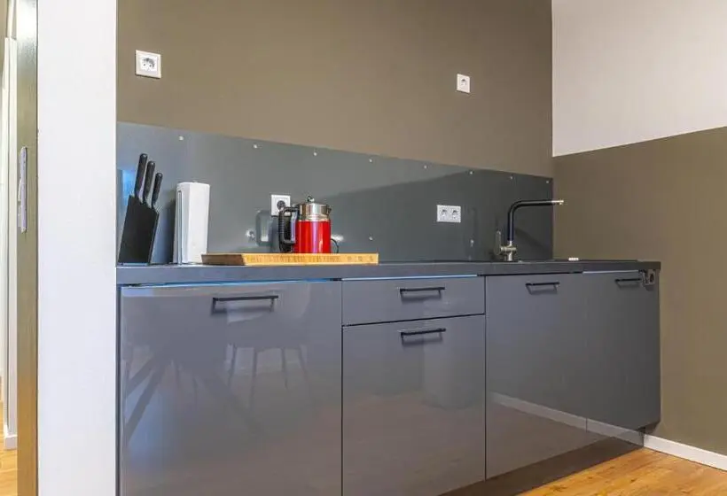 テラス付き１ベッドルームアパートメント, B26 Apartments   Unterwegs Zu Hause