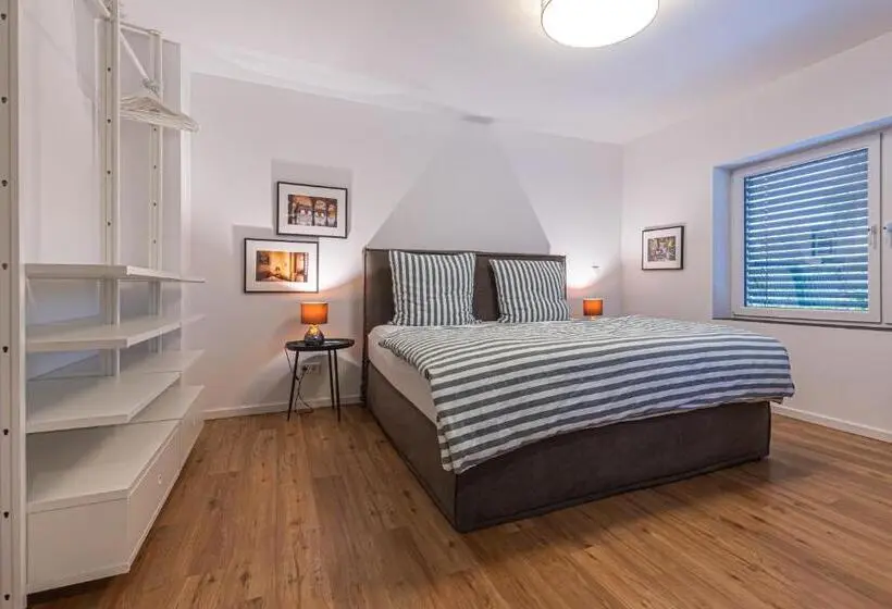 バルコニー付き１ベッドルームアパートメント, B26 Apartments   Unterwegs Zu Hause