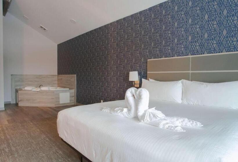 سوییت لوکس, Best Western Plus Prince George