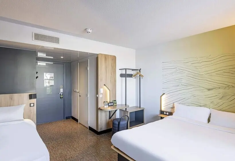 Standard Kolmen Hengen Huone, B&b Hotel Bordeaux Bassins à Flot 3 étoiles