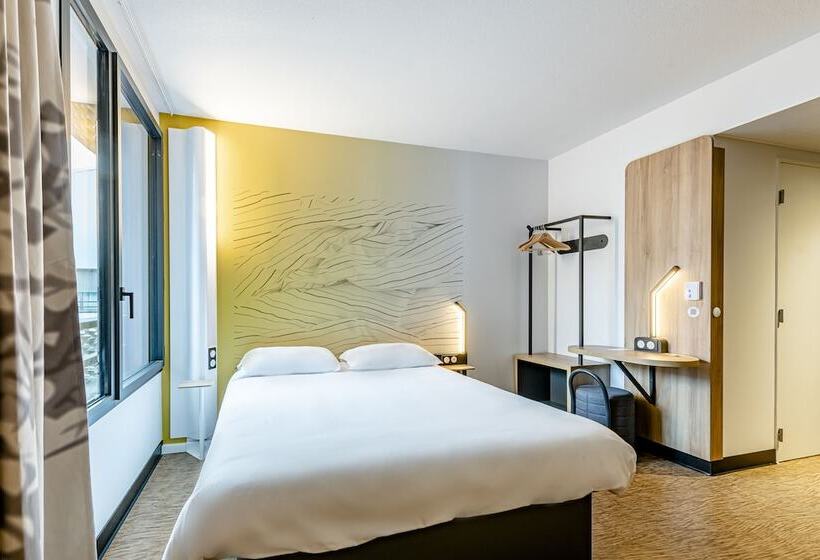 Standard Neljän Hengen Huone, B&b Hotel Bordeaux Bassins à Flot 3 étoiles