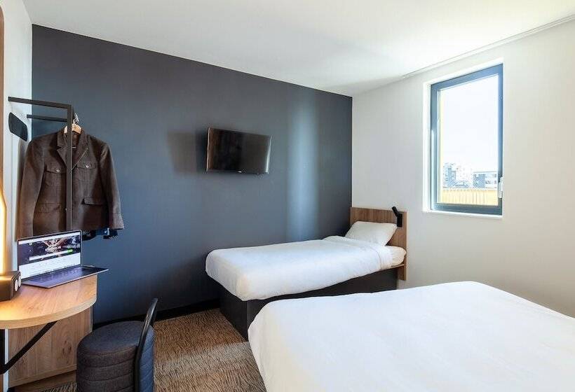 Standard Kolmen Hengen Huone, B&b Hotel Bordeaux Bassins à Flot 3 étoiles