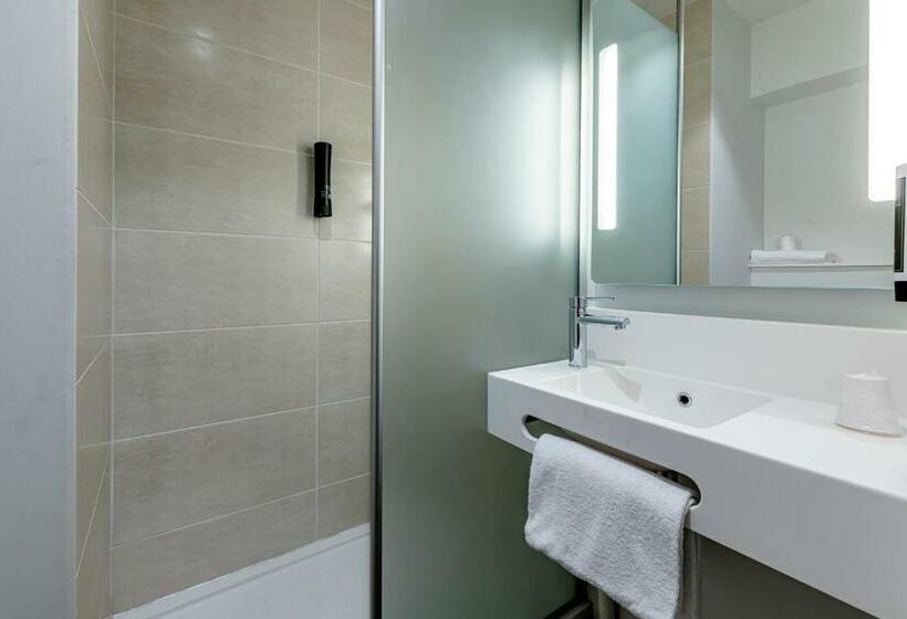 Standard Kolmen Hengen Huone, B&b Hotel Bordeaux Bassins à Flot 3 étoiles