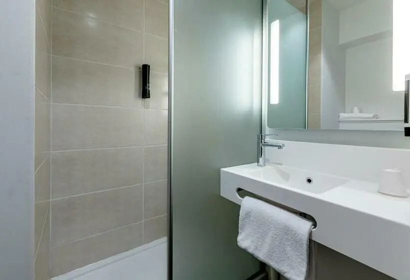 スタンダード４人部屋, B&b Hotel Bordeaux Bassins à Flot