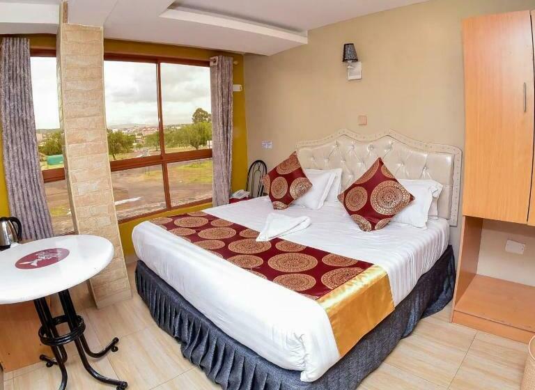 اتاق لوکس, Eaglesvale Resort