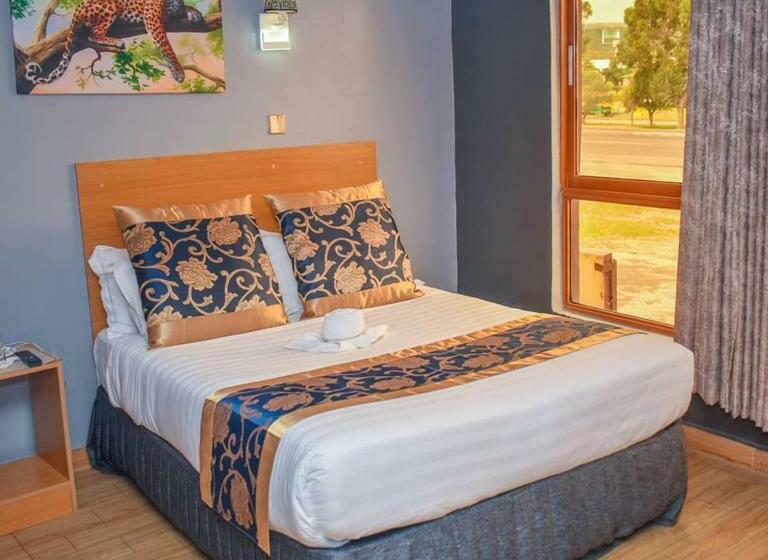 اتاق لوکس, Eaglesvale Resort