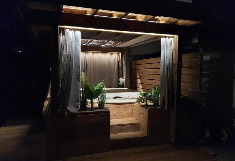 آپارتمان دوبلکس 1 خوابه, Hiša Stare Mame