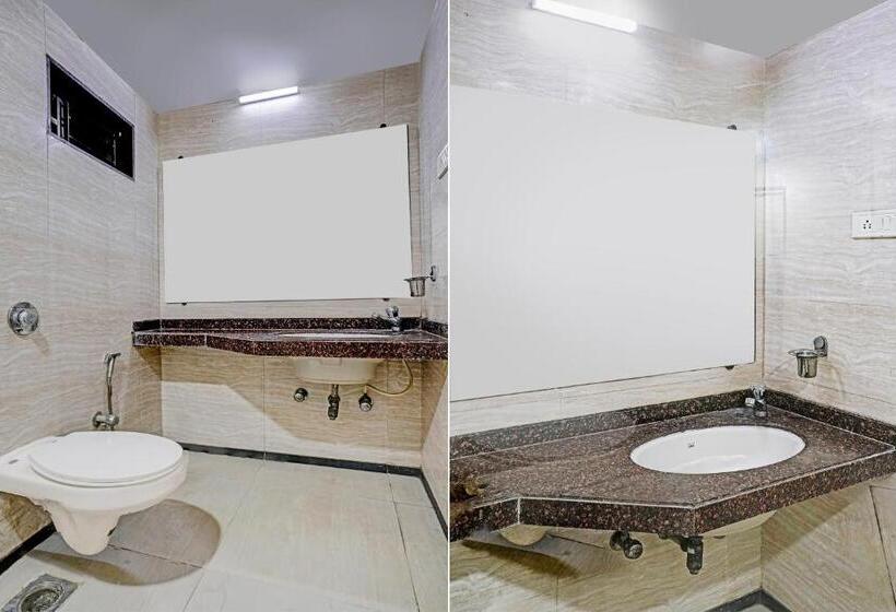 חדר סטנדרט, Collection O Guru Heritage Kalamboli