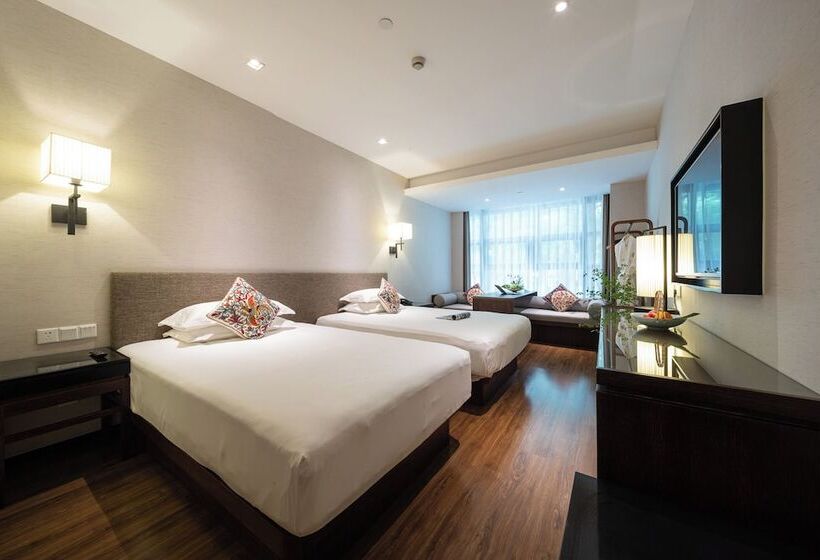 패밀리 룸, Ssaw Boutique Shanghai South Xuhui Riyueguang