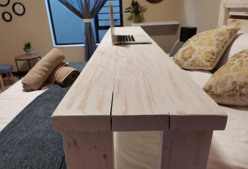 스탠다드 룸, Bread & Barrel Eureka Kimberley