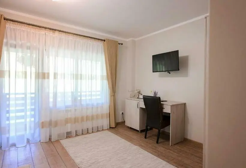 Habitació Quàdruple Estàndard, Casa Isabela