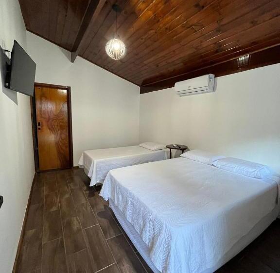 컴포트 트리플 룸, Pousada Rosa Dos Ventos Kchu