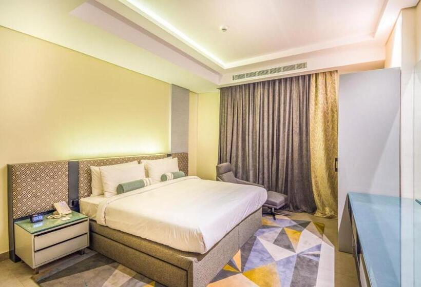 اتاق استاندارد با تخت بزرگ, Ewaa Express Hotel   Tabuk
