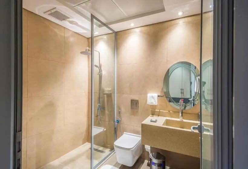 اتاق لوکس با تخت بزرگ, Ewaa Express Hotel   Tabuk