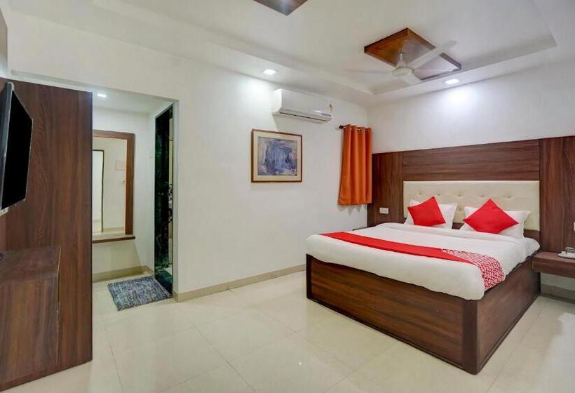 トリプルクラシックルーム, O Ayaansh