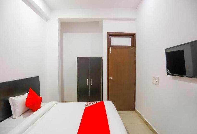 Habitació Triple Clàssica, Oyo Flagship 74770 Coco Tree