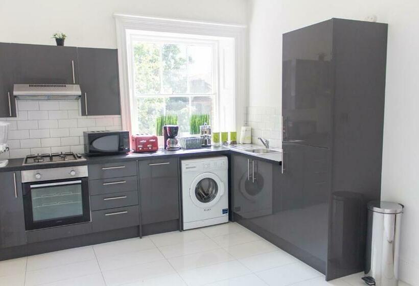 Superior Suite, Mansion House With Spacious Apartments Close To Excel London And Canarywharf