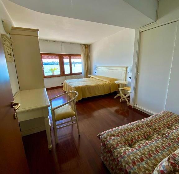 Номер Стандарт Вид на Озеро, Camere Al Veliero