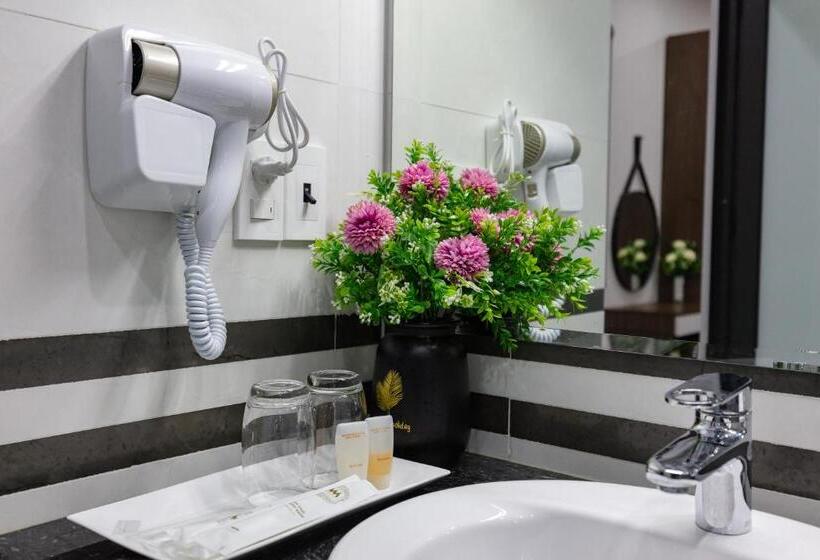 اتاق استاندارد سه نفره, Airport Classic Hotel & Travel