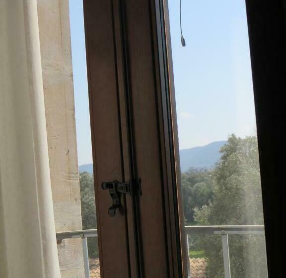 デラックスルーム, Borgo Santuri