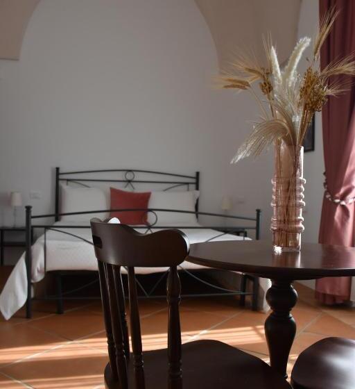 デラックスルーム, Borgo Santuri