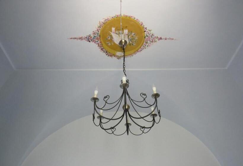 デラックスルーム, Borgo Santuri