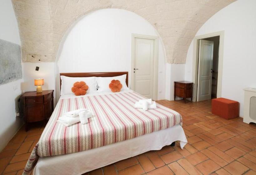 スタンダードルーム, Borgo Santuri