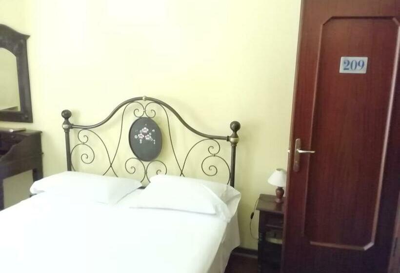 スタンダードルーム, La Carina