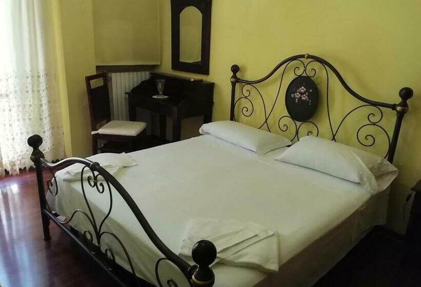 スタンダードルーム, La Carina