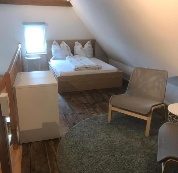 Апартаменты Deluxe 1 Спальня, Metropol Apartments & Suites