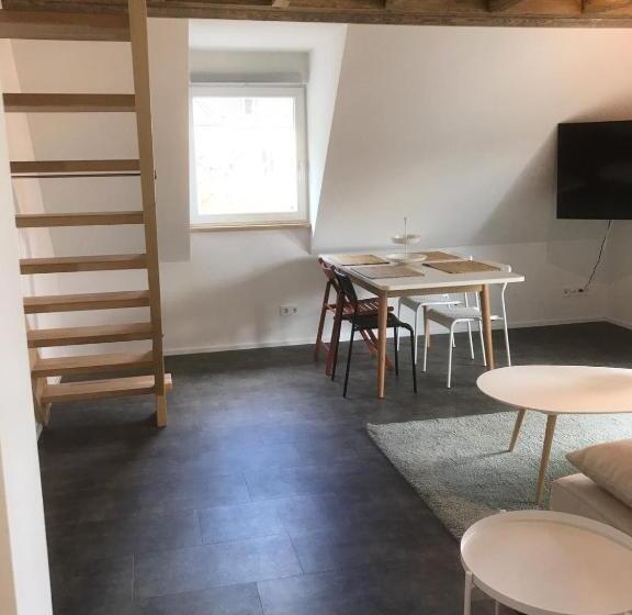 Апартаменты Deluxe 1 Спальня, Metropol Apartments & Suites