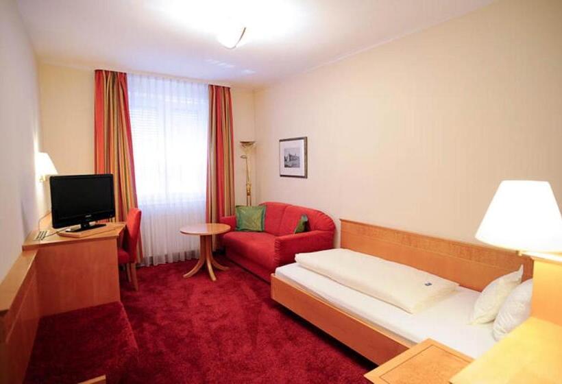 컴포트 싱글 룸, Beethoven