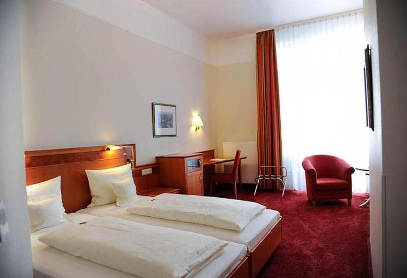 컴포트 룸, Beethoven