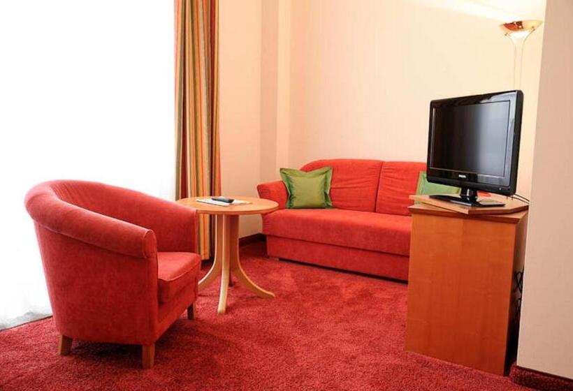 컴포트 룸, Beethoven