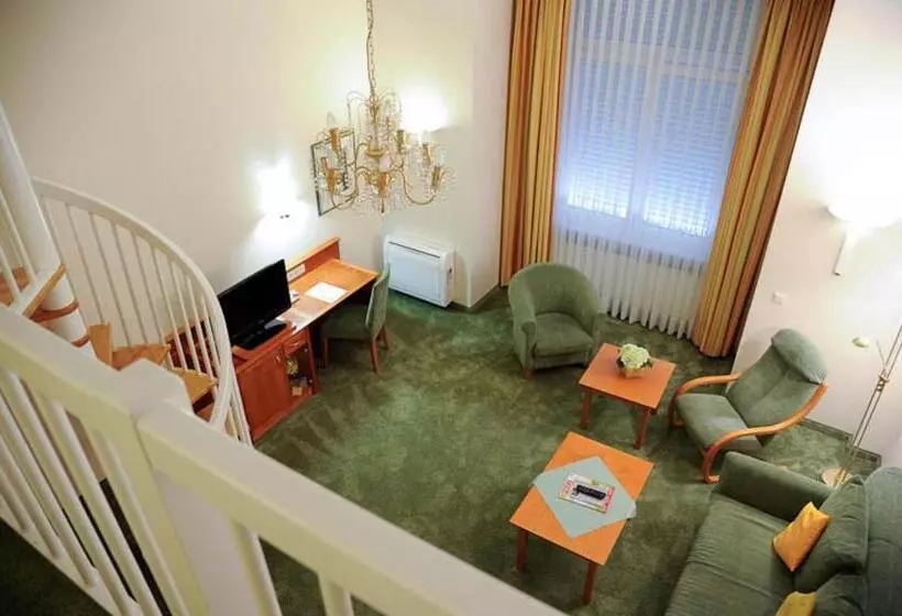 Duplex Junior Suite, Beethoven