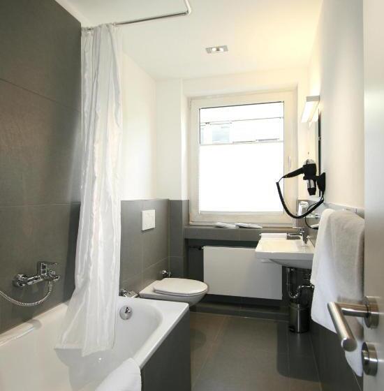 스탠다드 룸, Chelsea