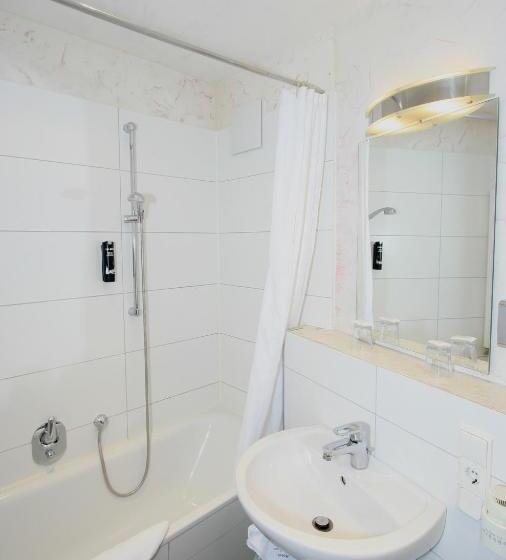 듀플렉스 주니어 스위트, Chelsea