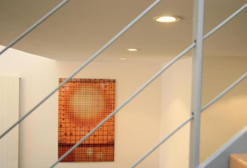 듀플렉스 주니어 스위트, Chelsea