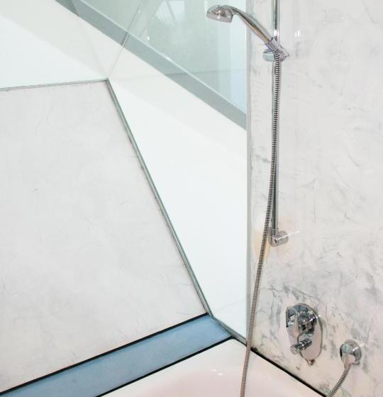 듀플렉스 스위트, Chelsea