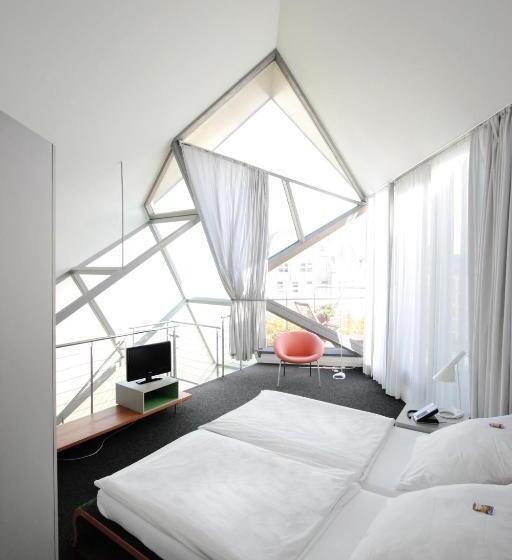 듀플렉스 스위트, Chelsea