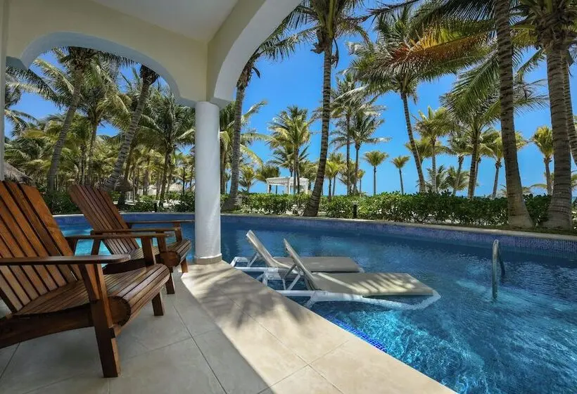 Junior swim-up suite, El Dorado Royale - All & More Inclusive - Adults Only