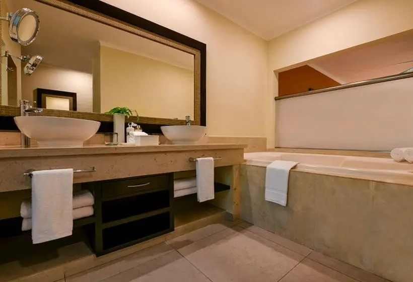 سوییت جونیور با چشم‌انداز دریا, El Dorado Royale, All & More Inclusive - Adults Only