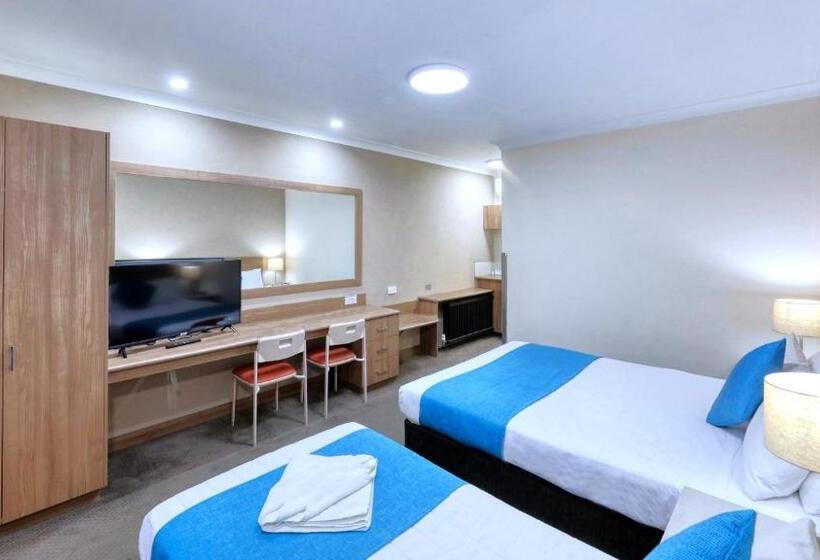 Номер Deluxe, Goulburn Central Motel